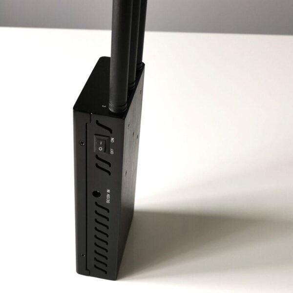 CAR REMOTE, GARAGE DOOR AND ALARM SIGNAL JAMMER