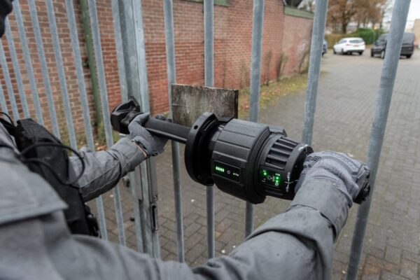 Door Ram PDR200